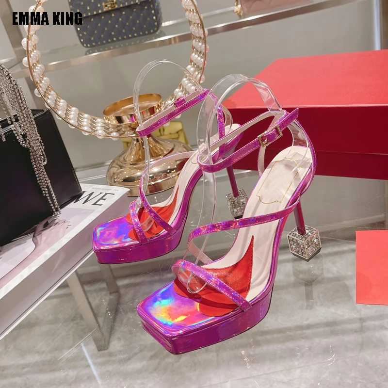 

Женские босоножки на низком каблуке, с ремешком на щиколотке