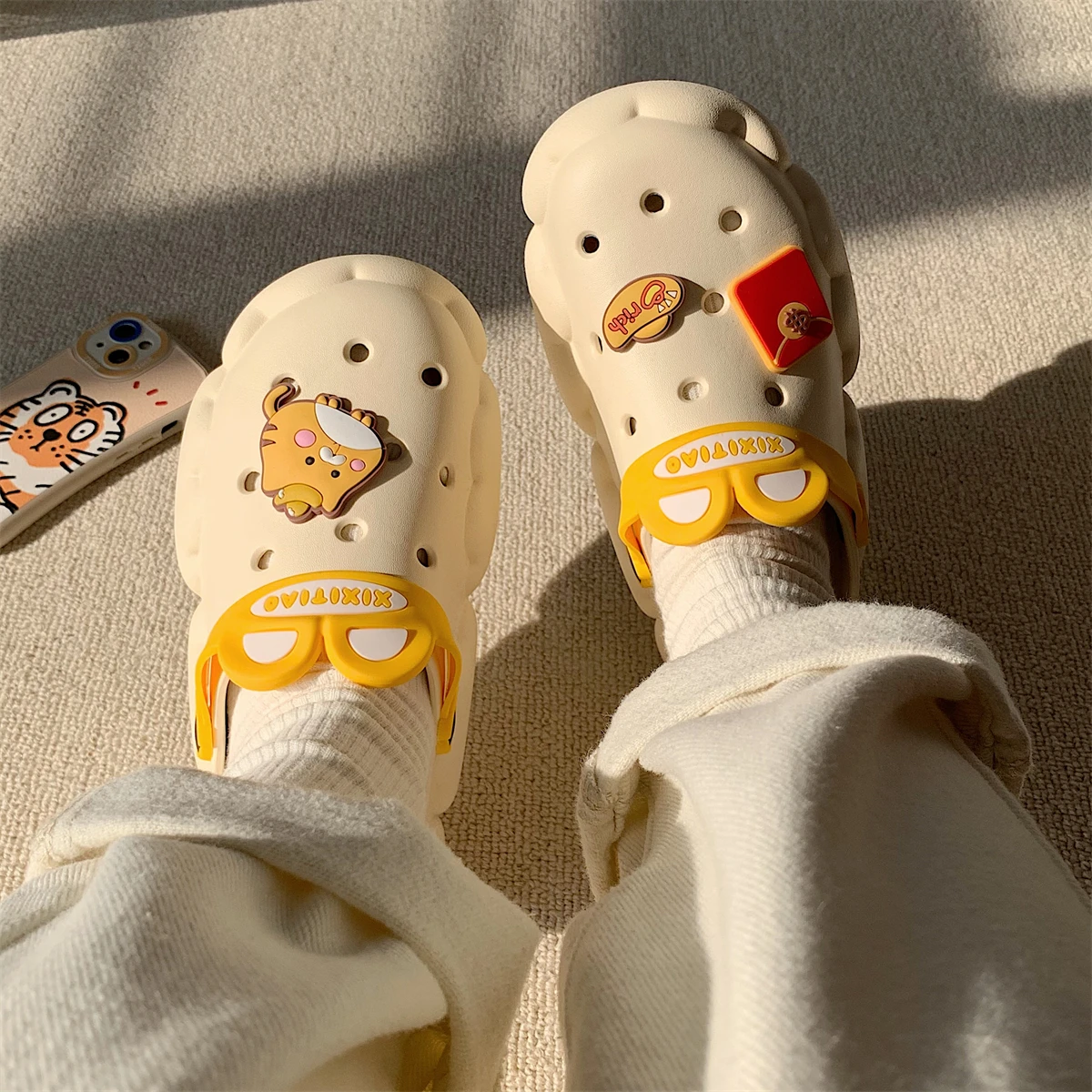 Новые Симпатичные парные туфли с глубоким вырезом Повседневные тапочки для