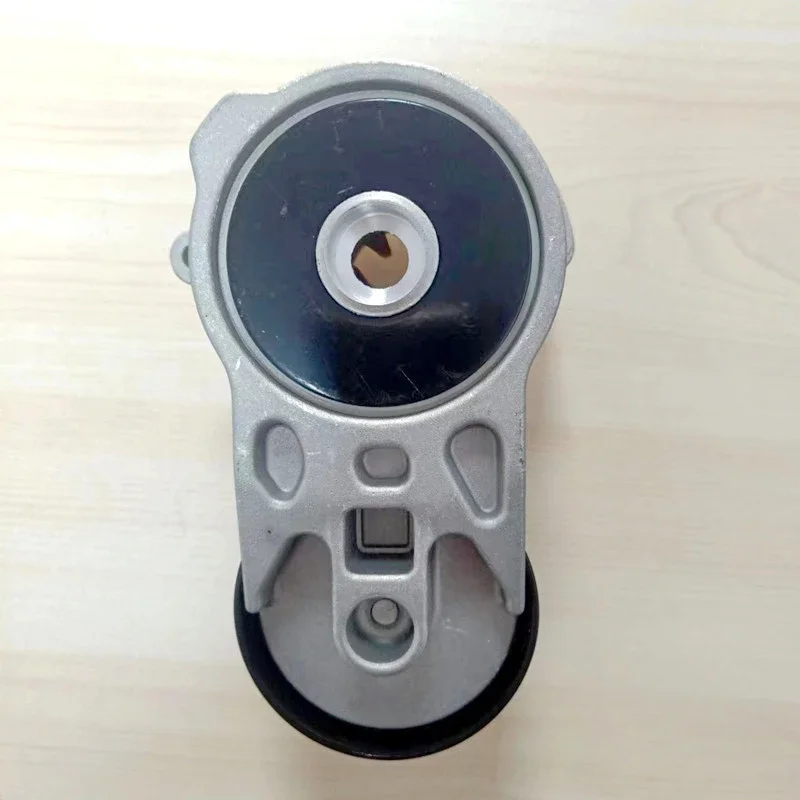 Экскаватор натяжитель подходит для EC210/240 ремня двигателя 04504262