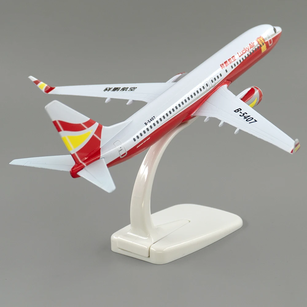 Летательный аппарат Боинг 737 на удачу модель самолета из сплава B737 подарок для