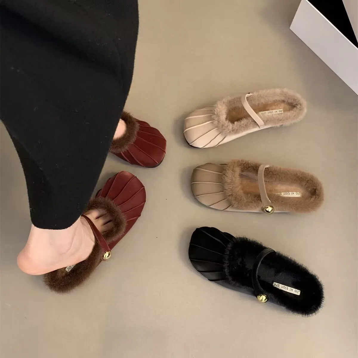 

Cover Toe Shoes Woman's Slippers Slides Low Flock Loafers Fur Flip Flops 2023 Summer Flat Plush with fur Rubber Basic
