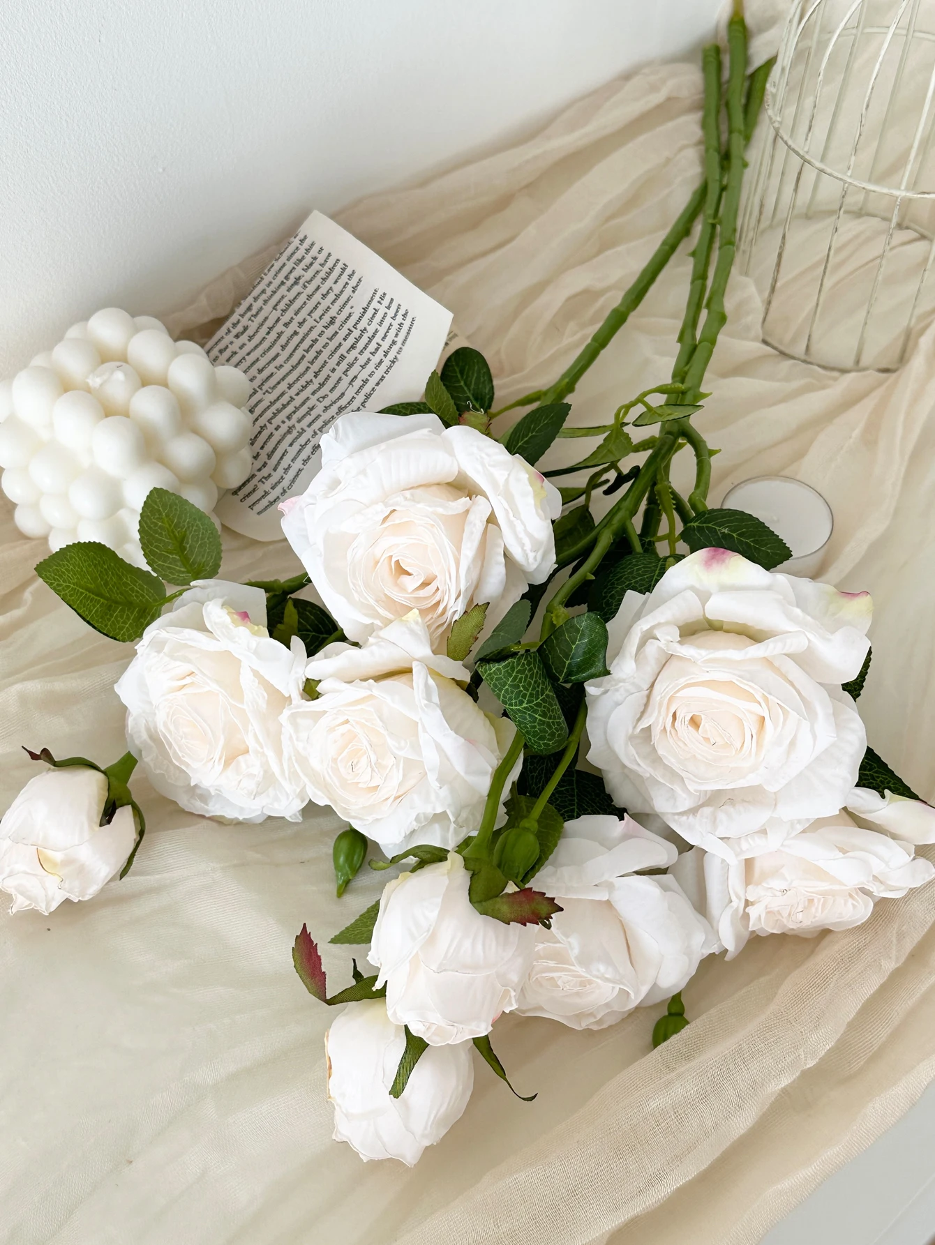 Роза с наручниками искусственный букет цветов композиция для гостиной украшение