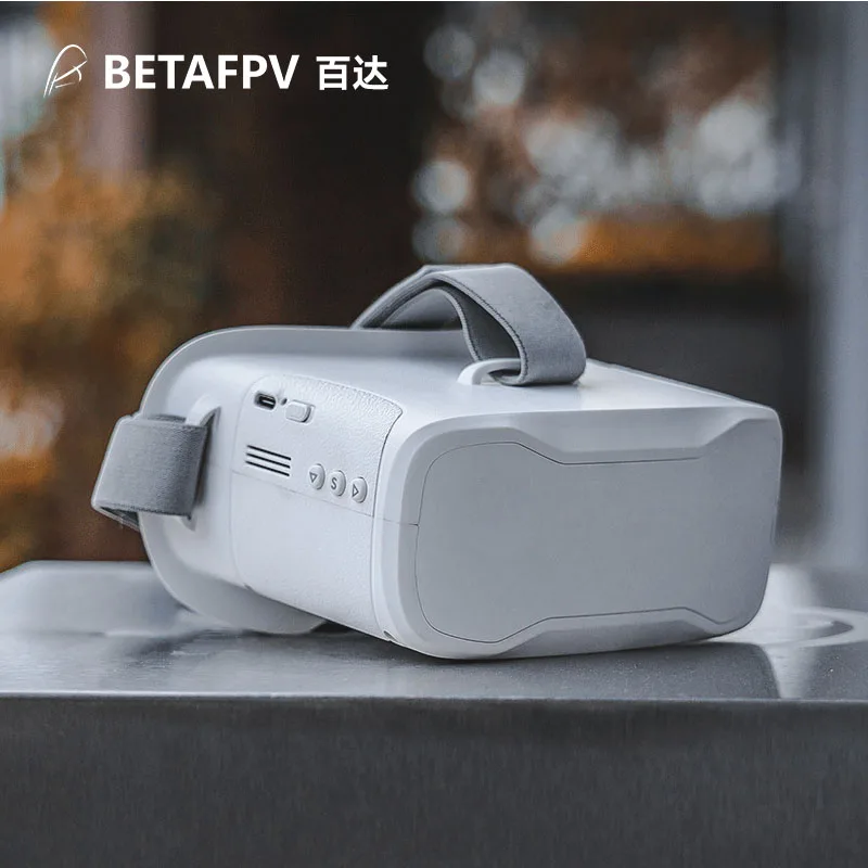 

BETAFPV VR02 FPV Goggles 4.3inch 40CH 3.7V Beginner Bulit-in Antenna W/HD LCD Screen FPV Goggles for Racing Drone