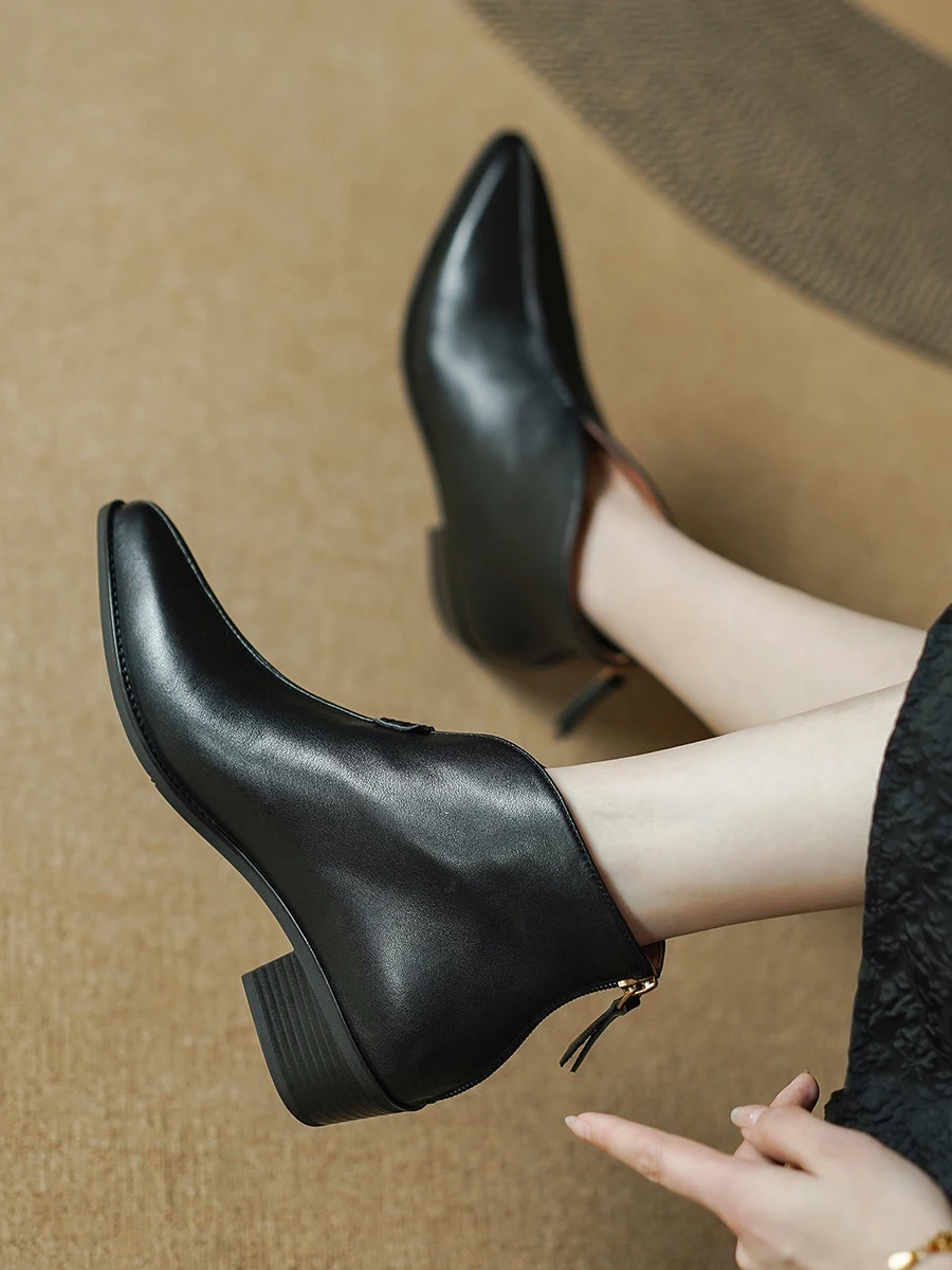 Женские ботильоны из натуральной кожи весенне-осенние ботинки с острым носком и