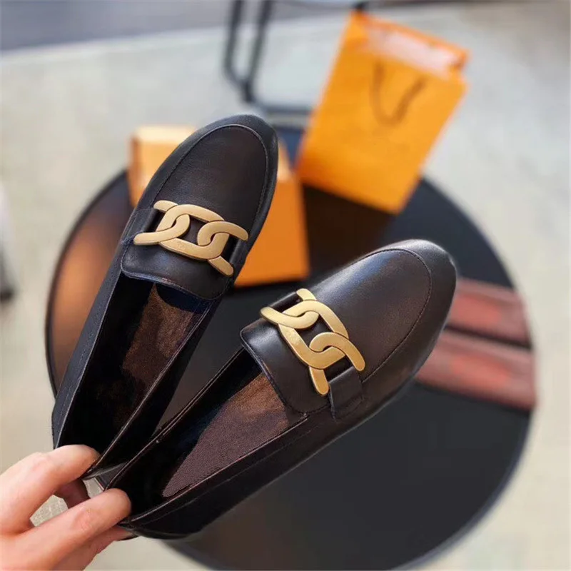 2023 European and American metal buckle decorative flat women's shoes solid color loafers
