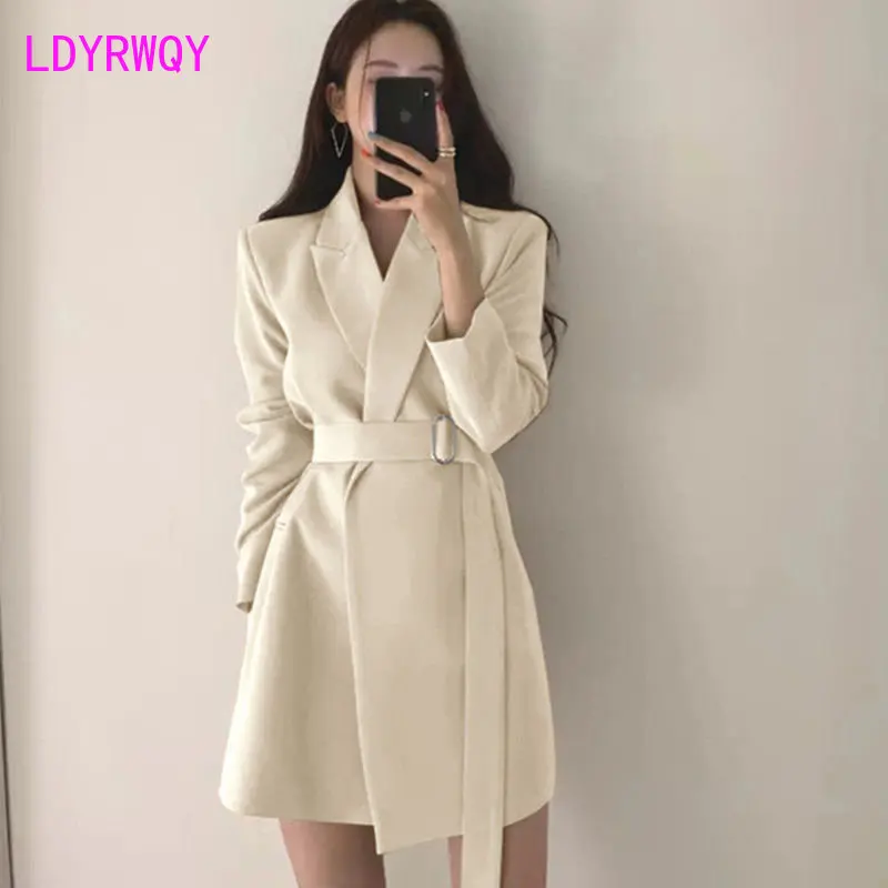 Suit coat woman 2023 spring and autumn new Korean version loose and thin belt medium and long khaki small suit woman