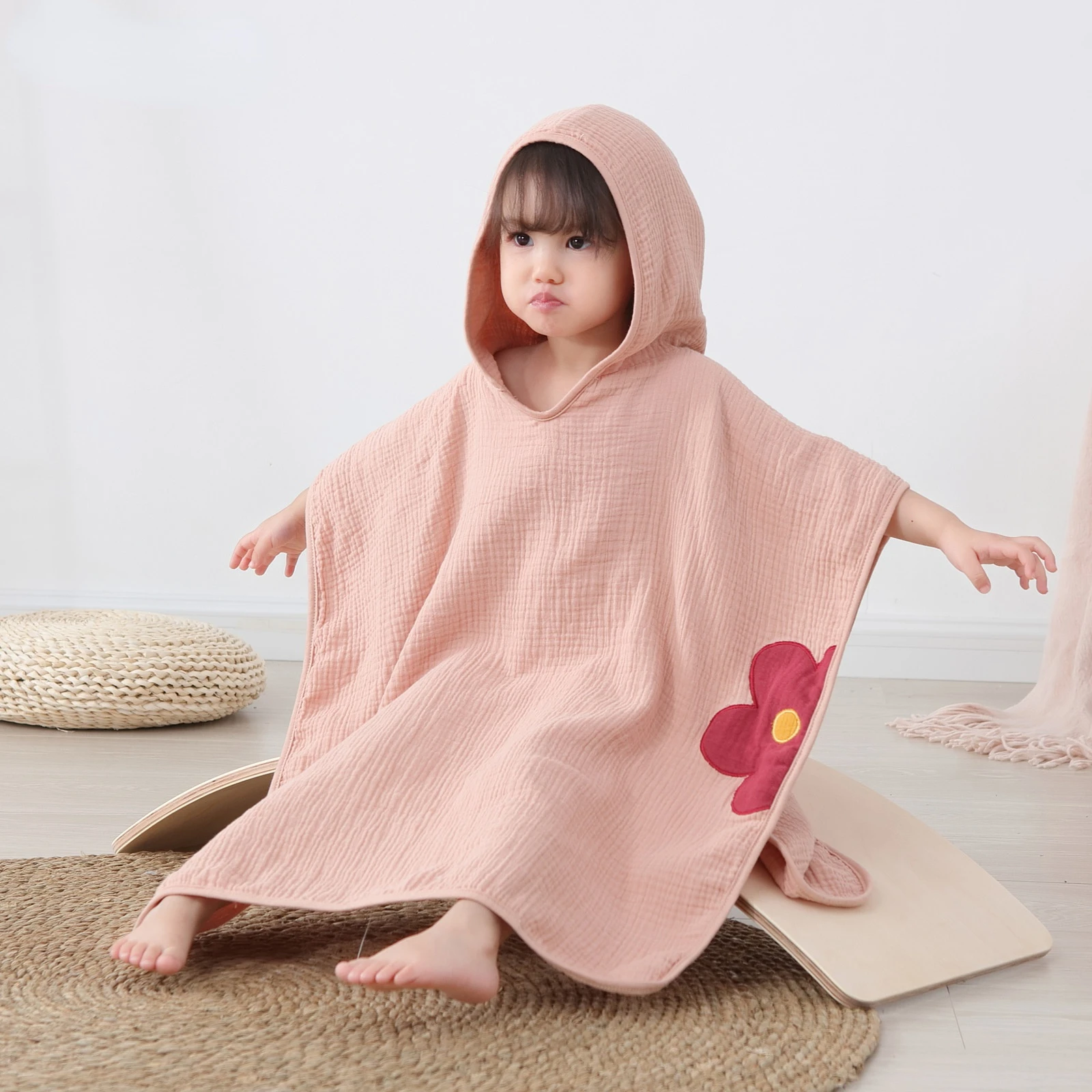 2023 New Baby Hooded Poncho Towel Children's Hooded Bath Towel Soft Kids Beach Bathing Stuff Infant Washcloth