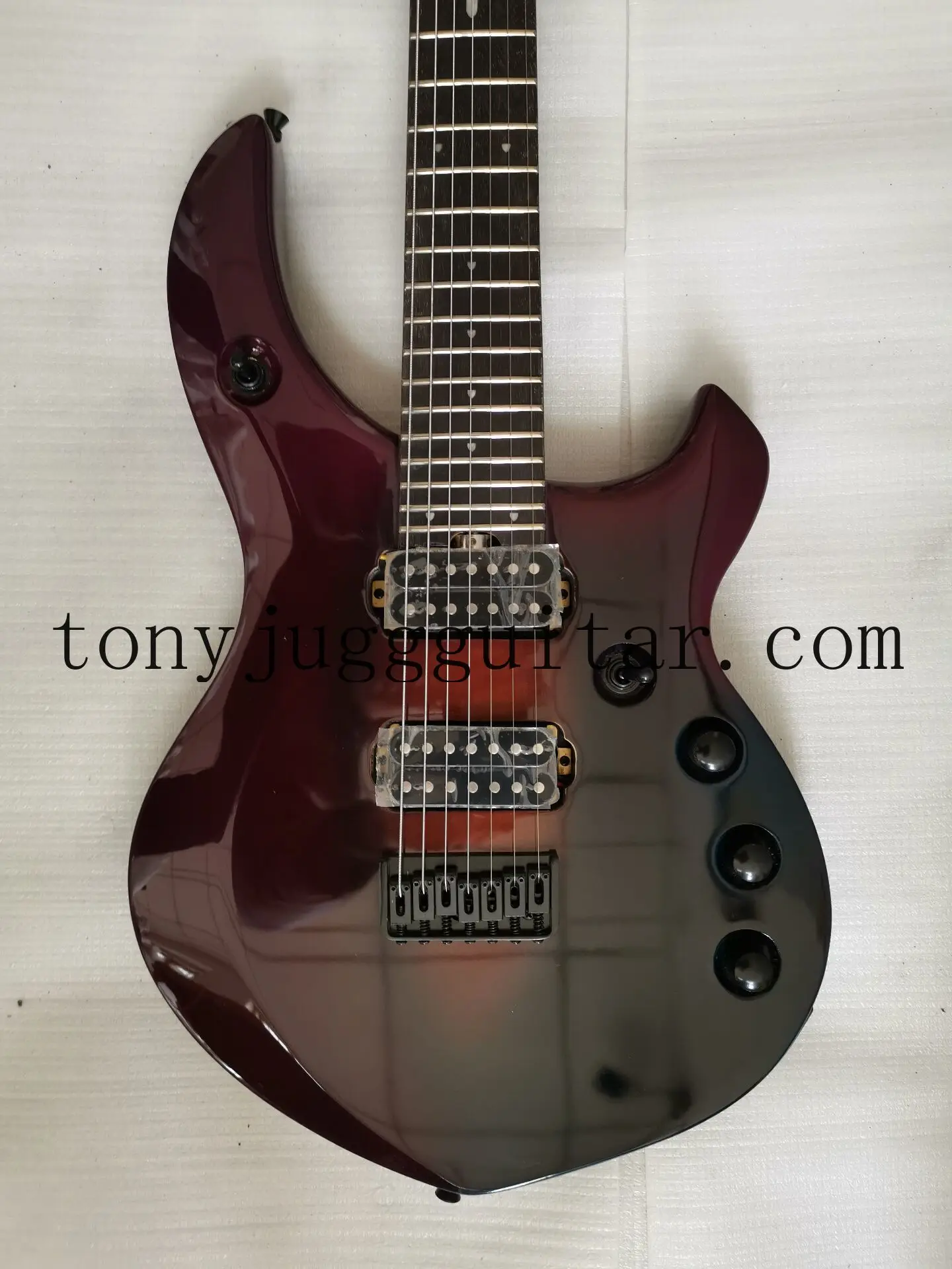 

Custom Shop Rare 7 Strings Musician Man John Petrucci Majesty Red Electric Guitar String Thru Body Bridge，Free Delivery