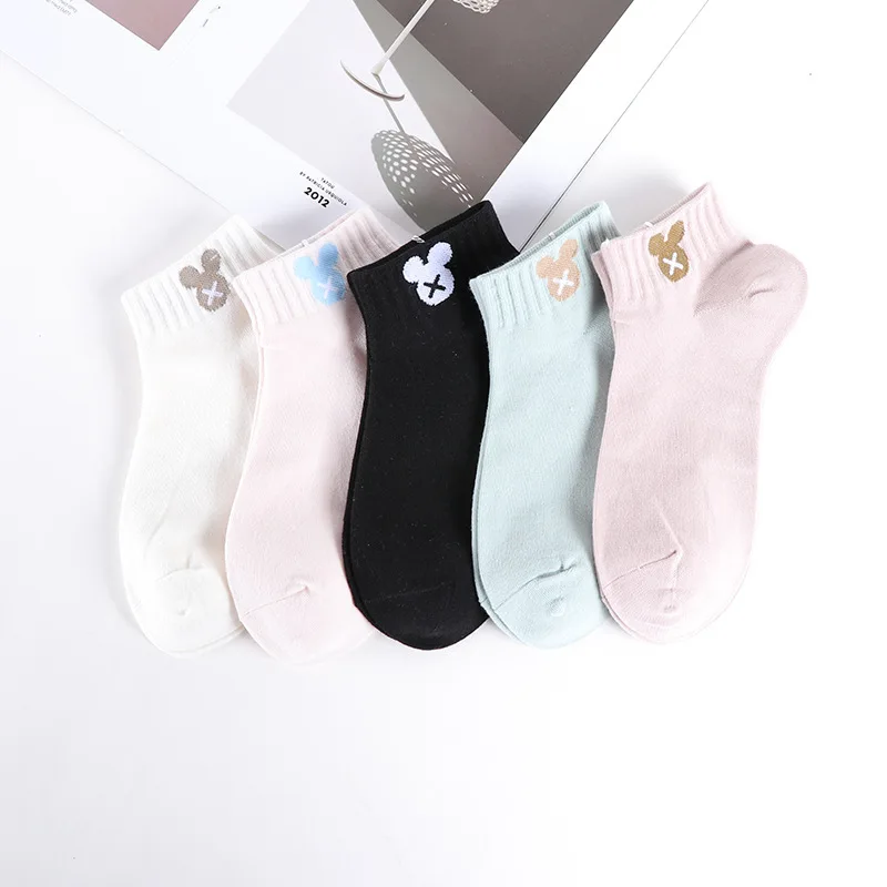 

Короткие женские носки Disney с Микки, летние повседневные японские хлопковые короткие носки с милым мультяшным рисунком, подарок для девушек