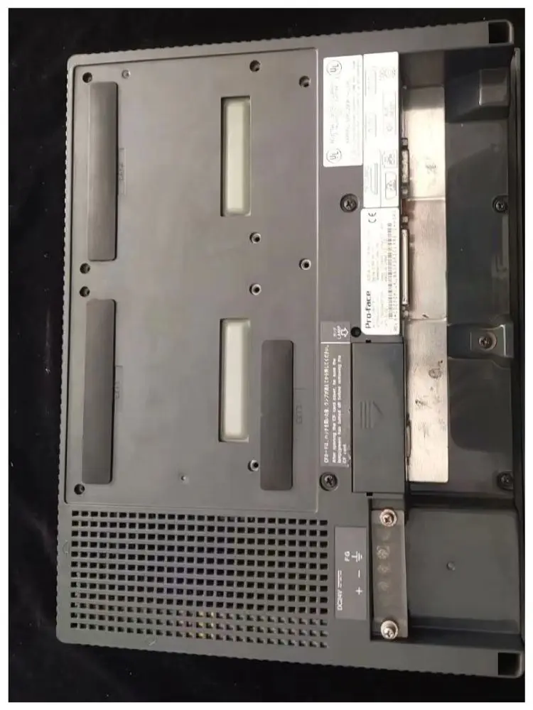 Б/у сенсорный экран товар прошел хорошую проверку и быстро отправлен