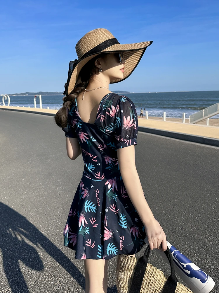 Купальник женский пухлая юбка цельный большие размеры на косточках пуш-ап модный