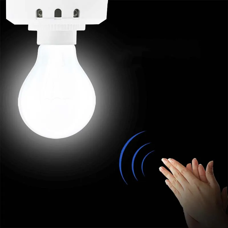 Новый держатель для лампы с резьбовым проводом E27 коридора