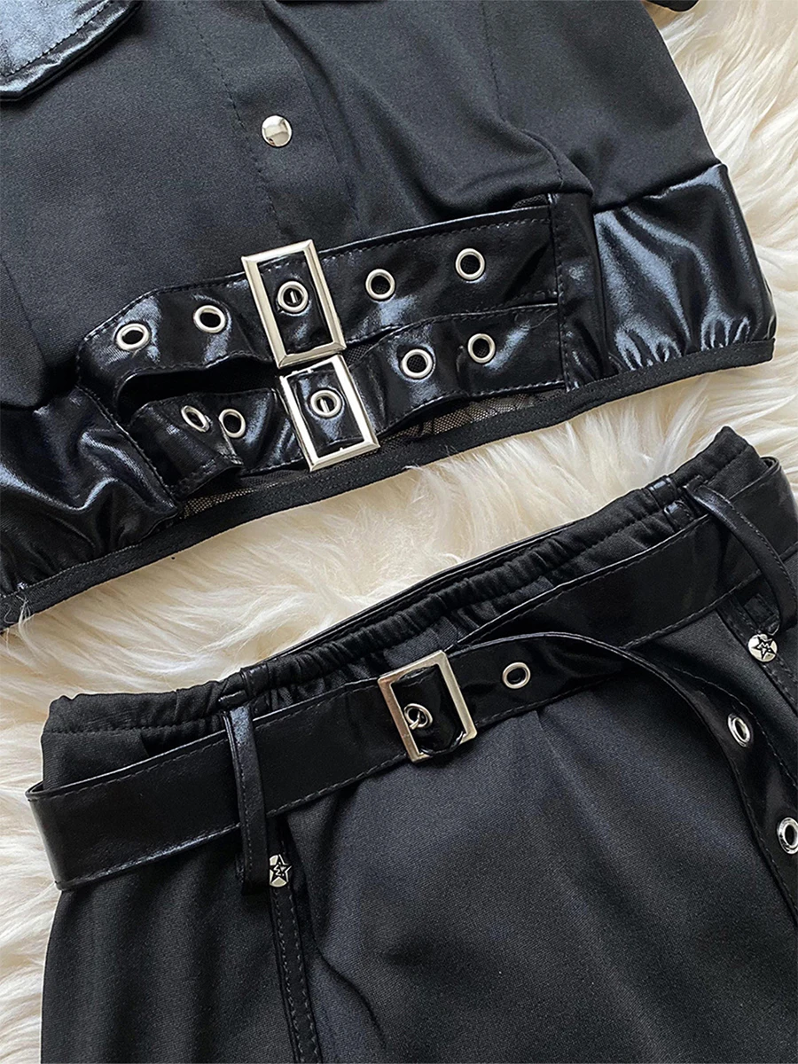 Комплект женского нижнего белья с коротким рукавом и мини-юбкой