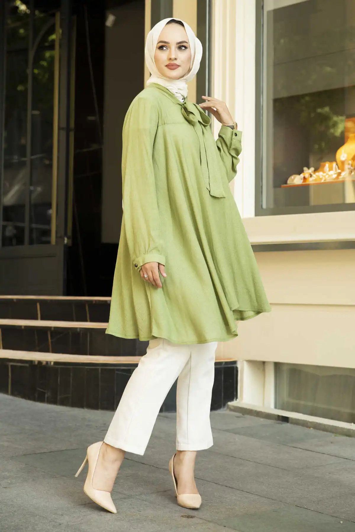 The Circular with tie Tunic Green