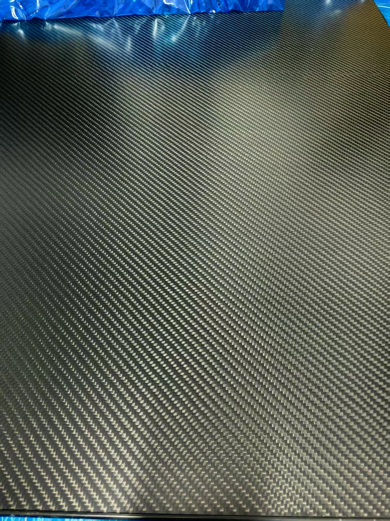 

Лист из чистого углеродного волокна 1000x1000 мм