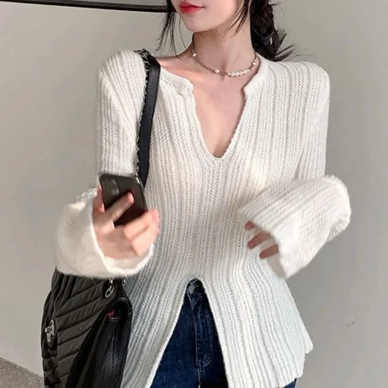 Рисунок 3 - Женская трикотажная рубашка с длинным рукавом