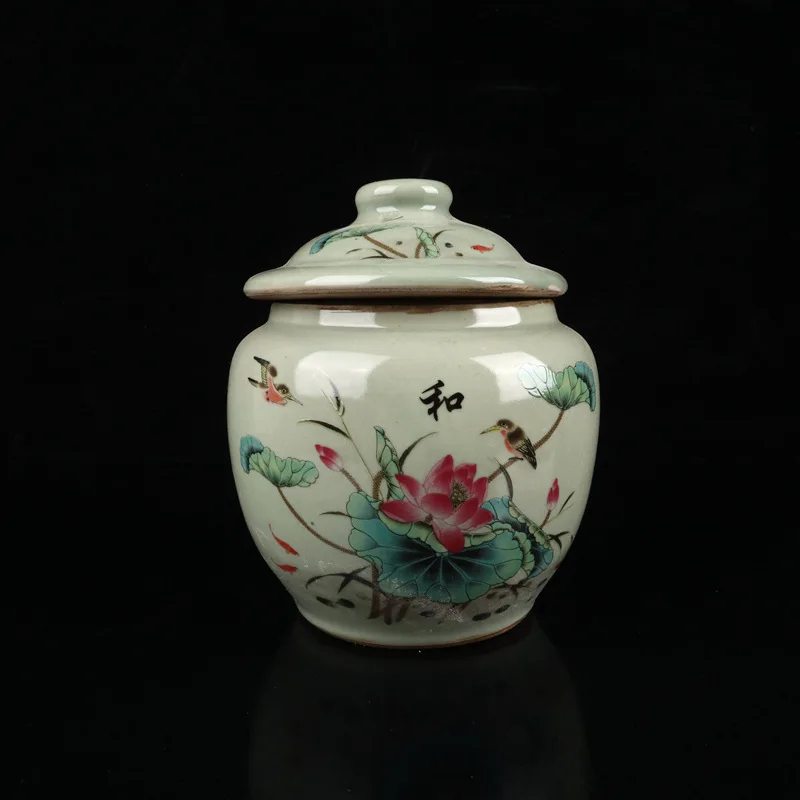 

Old antique ceramic handicrafts, pink cover jar ornaments, new Chinese living room, study, porcelain ornaments, ceramics