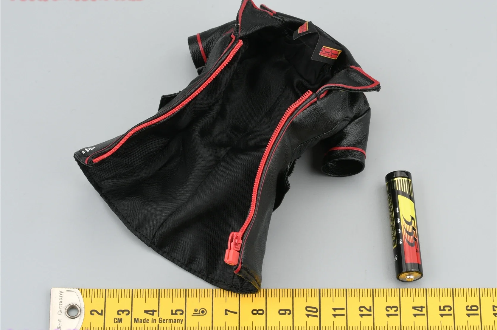 FS 73048A Модель кожаной юбки женщины-солдата в масштабе 1/6 для 12-дюймового красного - Цена: 3138