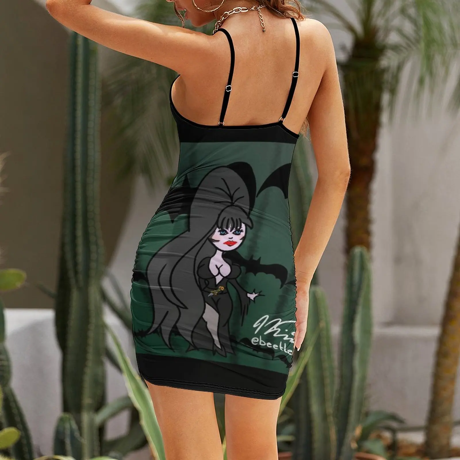 Платье-слинг Elvira She'll Drive You Batty!