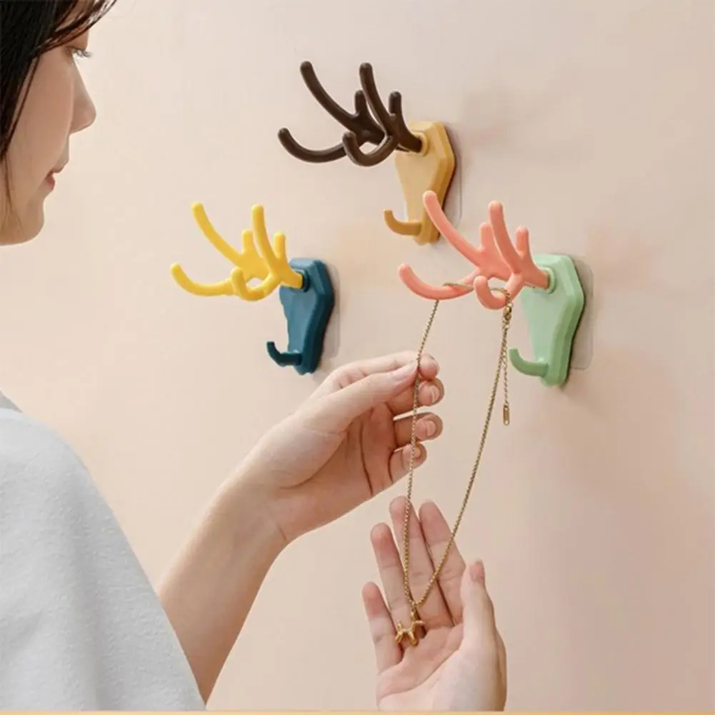 

Wide Application PS Plastic Cute Deer Detachable Sticky Wall Hooks for Door