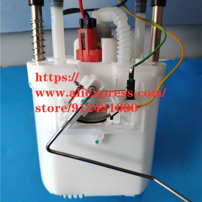 Топливный насос для Mazda 2 бензиновый электронный топливный |