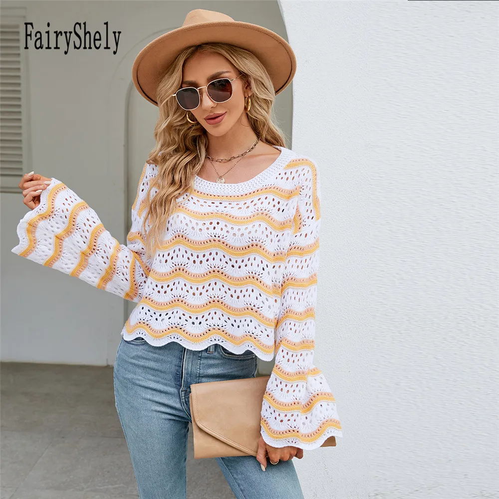 Женский трикотажный свитер в полоску укороченный пуловер с круглым вырезом и