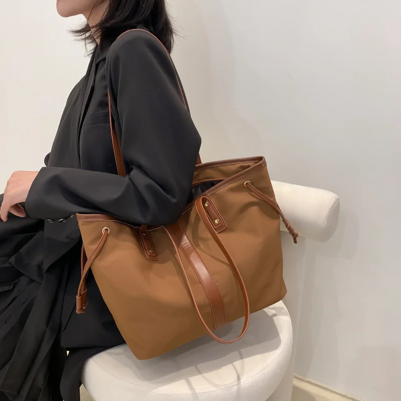 Original Design High Capacity Tote Bag for Women 2023 Nylon Bag Large Travel Shoulder Bag Female Travel Handbag Fashion Shopper