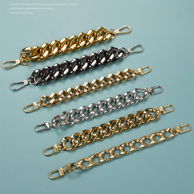 

New 1PCS Shoe Charms Chain Anklet Shoe Accessories Luxury DIY Garden Shoe Decoration For Buckle Kids X-Mas Boys Gift Croc Jibz