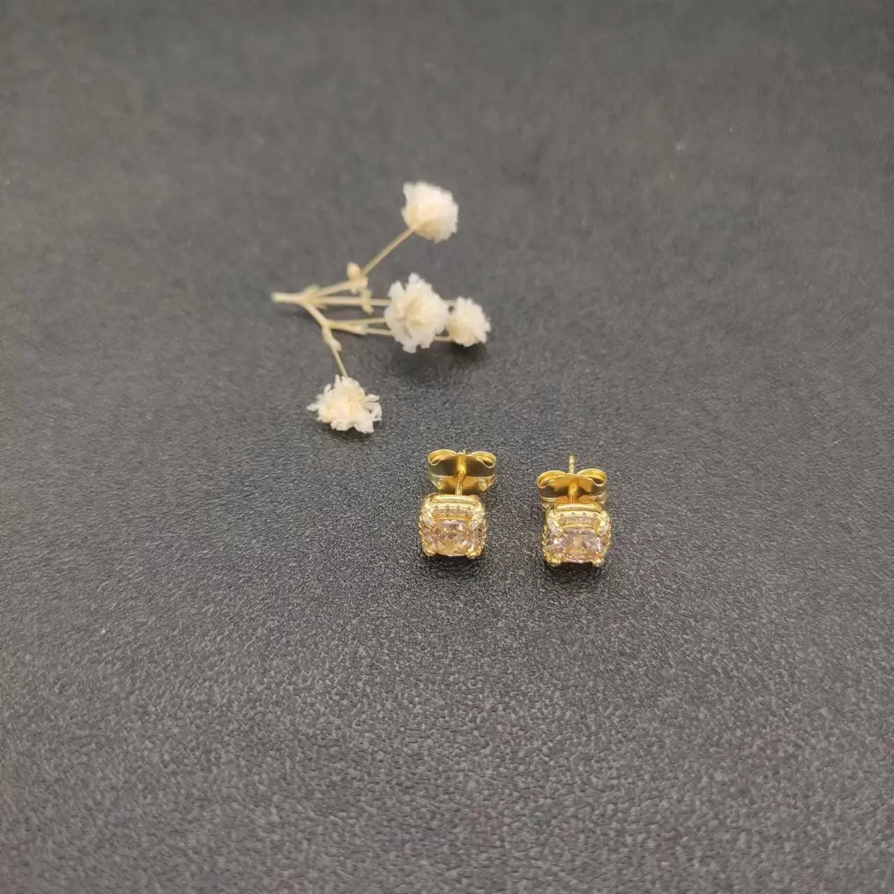 DY David Yurman Gold Hook Twisted Wire Buckle Earrings in Sterling Silver with 14K Yellow PlatedPlated