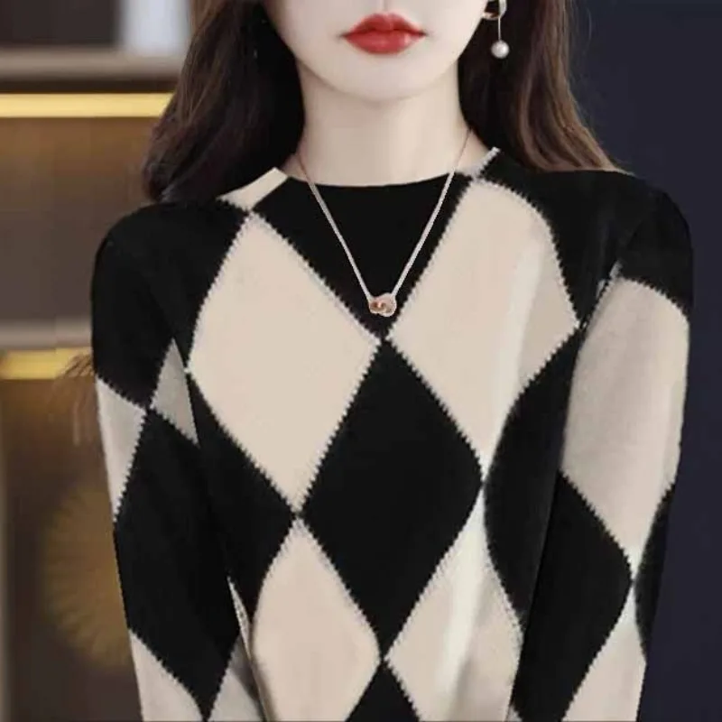 

Женский осенне-зимний новый модный элегантный пуловер с полувысоким воротом клетчатая Повседневная универсальная облегающая футболка с длинным рукавом Топы