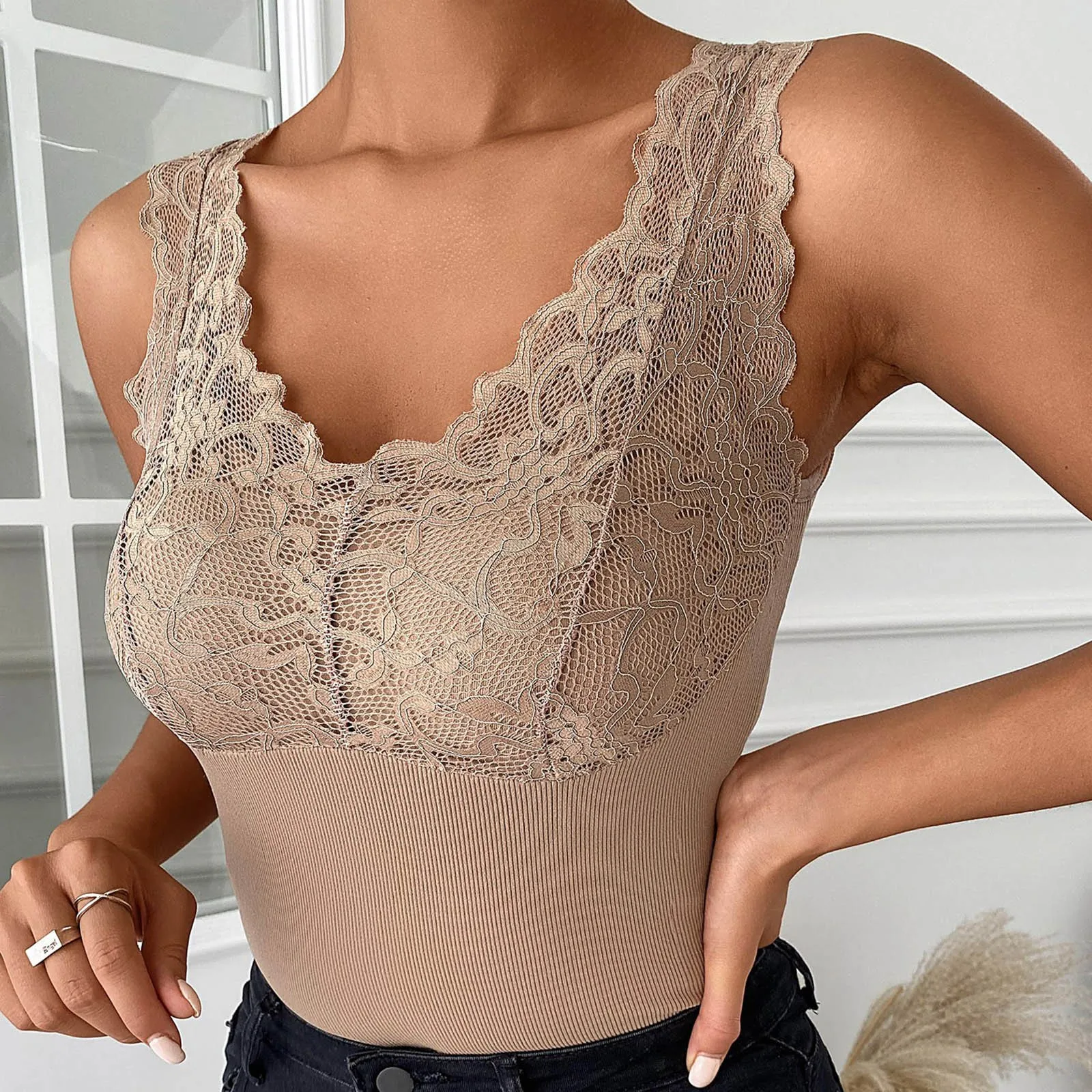 

Топ женский летний с открытой спиной и лямкой на шее, коричневый