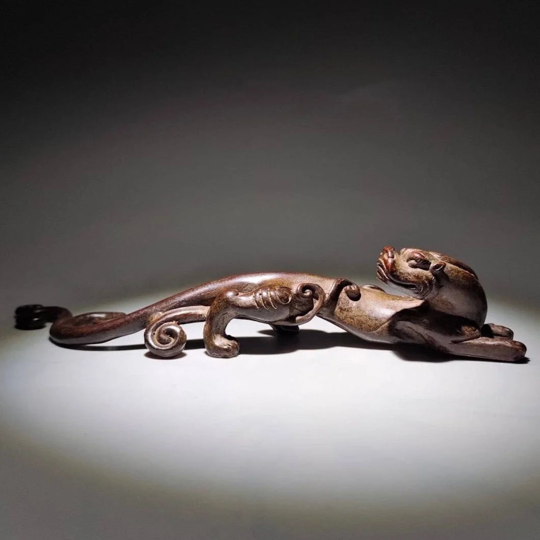 

Antique Bronze Solid Dragon Pendant, Paper Antique Dragon Pen Holder, Ruler, Tea Pet, Home Desktop Decoration Decoration Decor