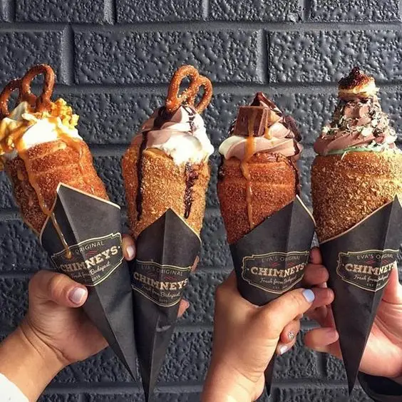 

Donut Ice Cream Cones Chimney Cake Grill Oven Machine