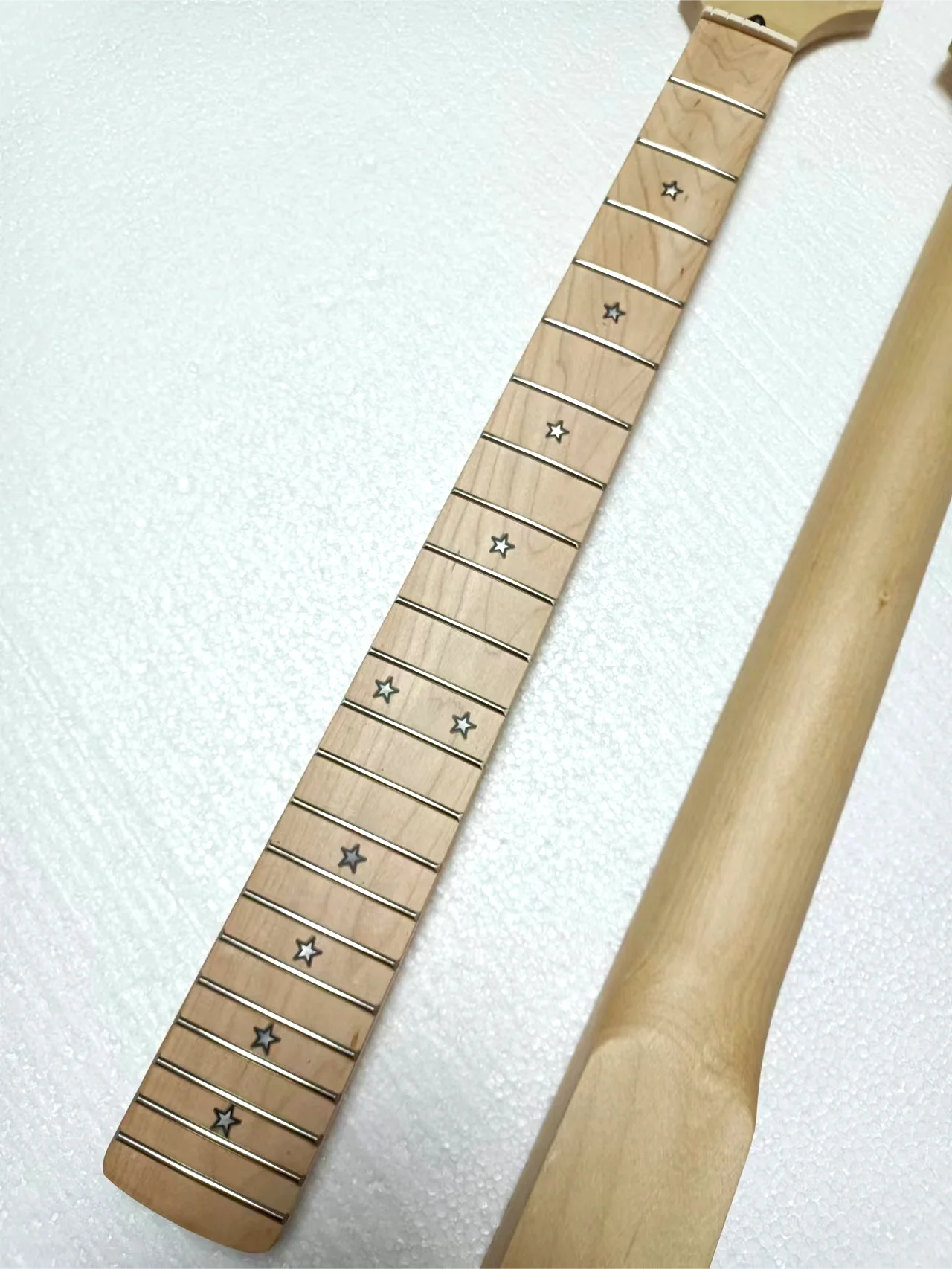 22-Fret ST Style Electric Guitar Neck Little Star Inlay Canadian Maple Wood Color(1pc,Free Logo Service) enlarge