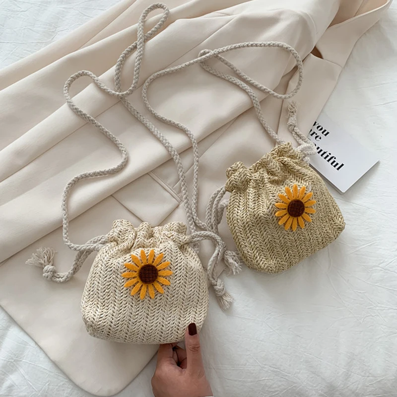 

Small Shoulder Bags Women Drawstring Straw Beach Bags Sunflower Flower Bags