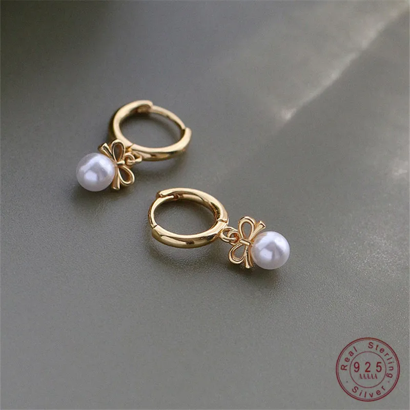 

Женские серьги-гвоздики из серебра 925 пробы, с жемчугом