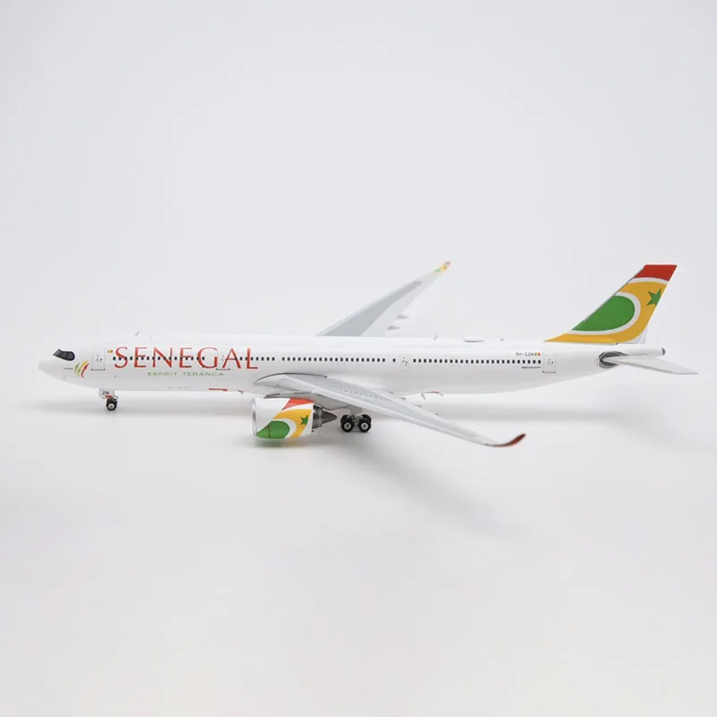 

Air Senegal A330-900NEO Airliner Alloy & Plastic Model 1:400 Diecast Toy Gift Collection