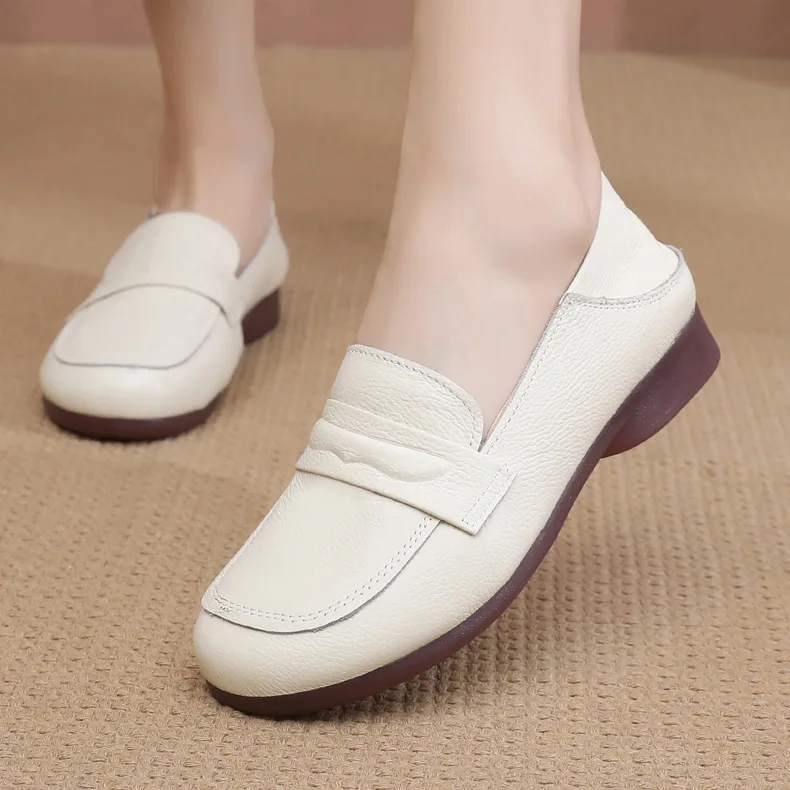 Женская обувь с круглым носком осенние универсальные женские мокасины на
