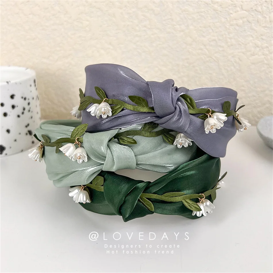 

Женская повязка на голову в стиле бохо, красивая пляжная повязка на голову с цветами лилии, 3 цвета, аксессуары для волос для отпуска, 2022