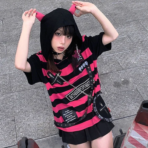 Emo Acubi T Shirt Summer Goth Striped Graphic Tee Y2k 2000s Egirl Grunge Gyaru Black Devil Ears Hoodie Women Gothic Alt Clothes