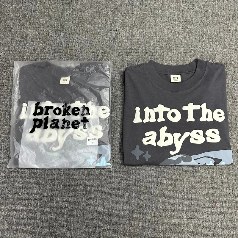 

Into The Abyss Broken Planet T-Shirt Vintage Men Women Streetwear Kanye West T Shirt Foam Cosmos Graphic Short Sleeve Top Tee