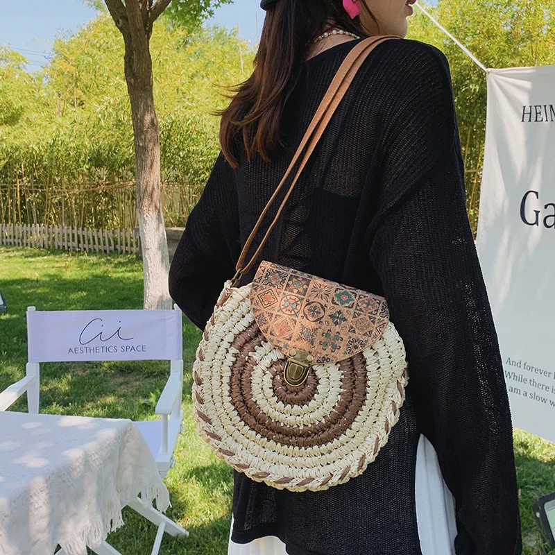 Brand Designer Round Straw Women Shoulder Crossbody Bags 2023 New Handbag Purses Summer Woven Beach Ladies Messenger Travel Bag