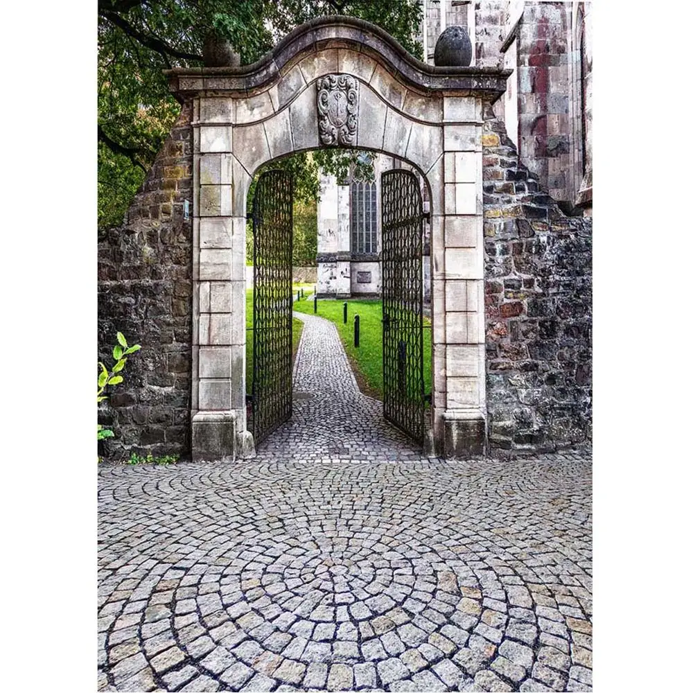 

Vintage Brick Wall Floor Arch Alley Grass Photo Studio Backdrop Vinyl Background for Children Lovers Photography props Photocall