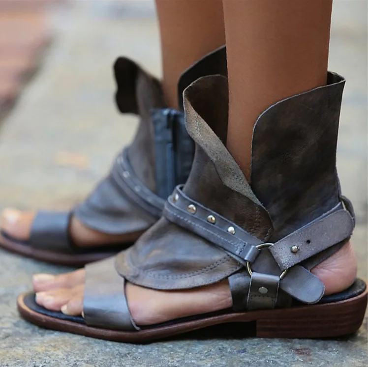 2023 Summer Ankle Boots Flat Heels Women Roman Sandals Big Size 43 Casual Buckle Women's Sandals