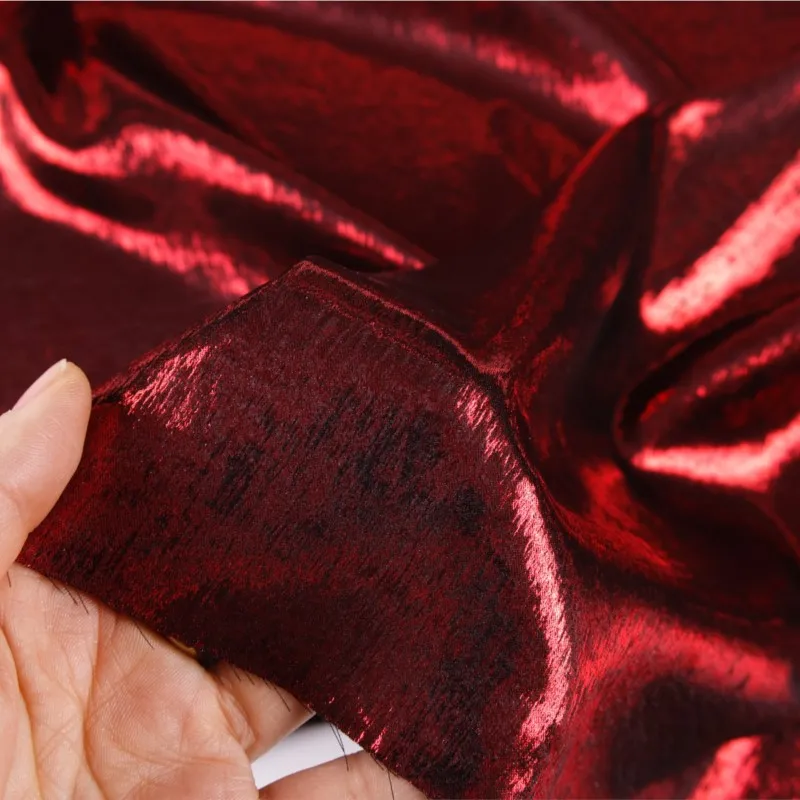 Красная ткань с бронзовым химическим волокном модная платье для рубашки