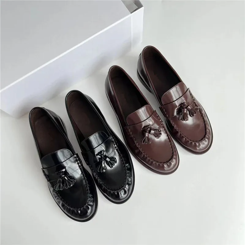 New style leather single shoes in spring and autumn Women's Lefu shoes English style flat heel round toe small leather shoes