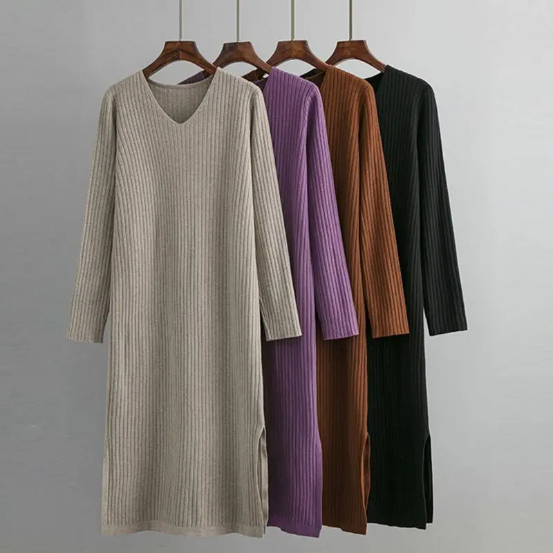 

Женское длинное трикотажное платье-туника с V-образным вырезом