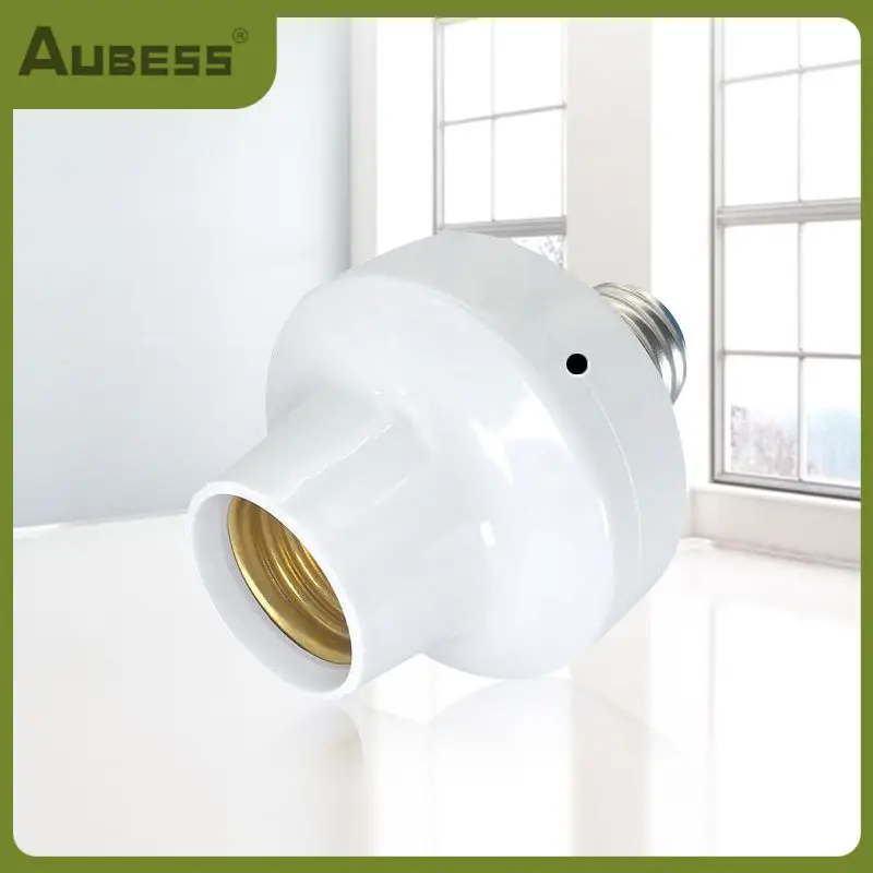 

Hands-free Voice Control Smart Lamp Holder E27 E26 Wifi Smart Light Bulb Adapter Wireless Light Bulb Smart Home 90-250v