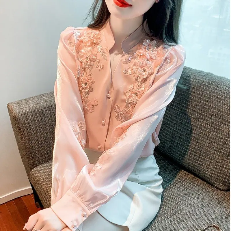 

High-End Satin Blouse for Women 2023 Spring New Exquisite Rhinestone Three-Dimensional Flower Shirt Fashion Temperament Tops