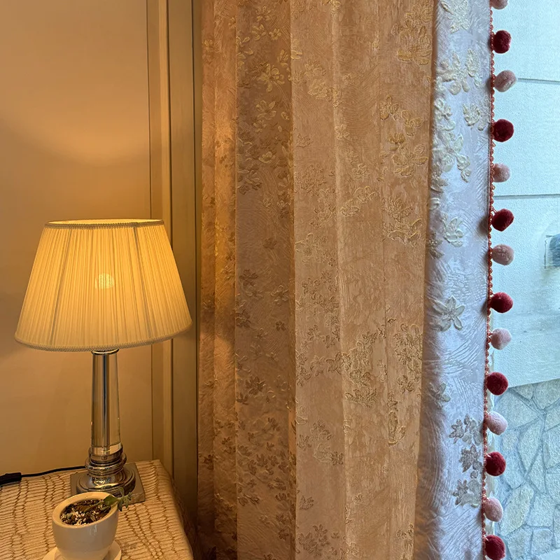 Розовая камелия светлые роскошные жаккардовые утолщенные плотные шторы с